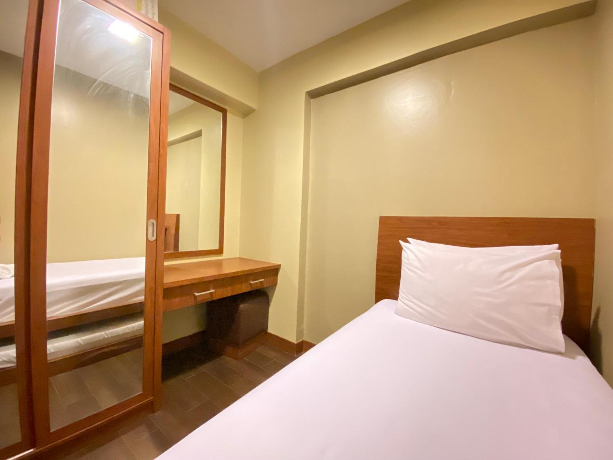 Apartemen Adorable 2br Gateway Ahmad Yani Cicadas By Travelio *