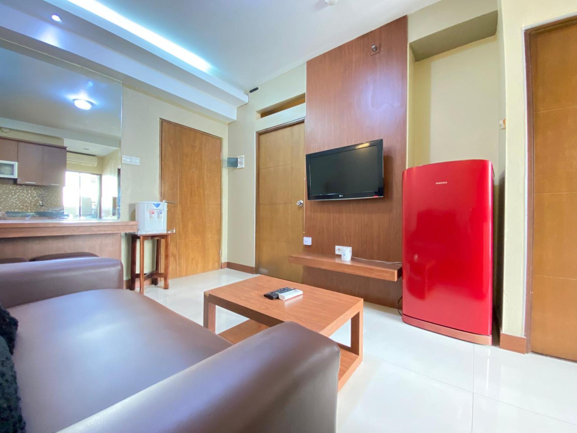 Adorable 2br Gateway Ahmad Yani Cicadas By Travelio Apartemen
